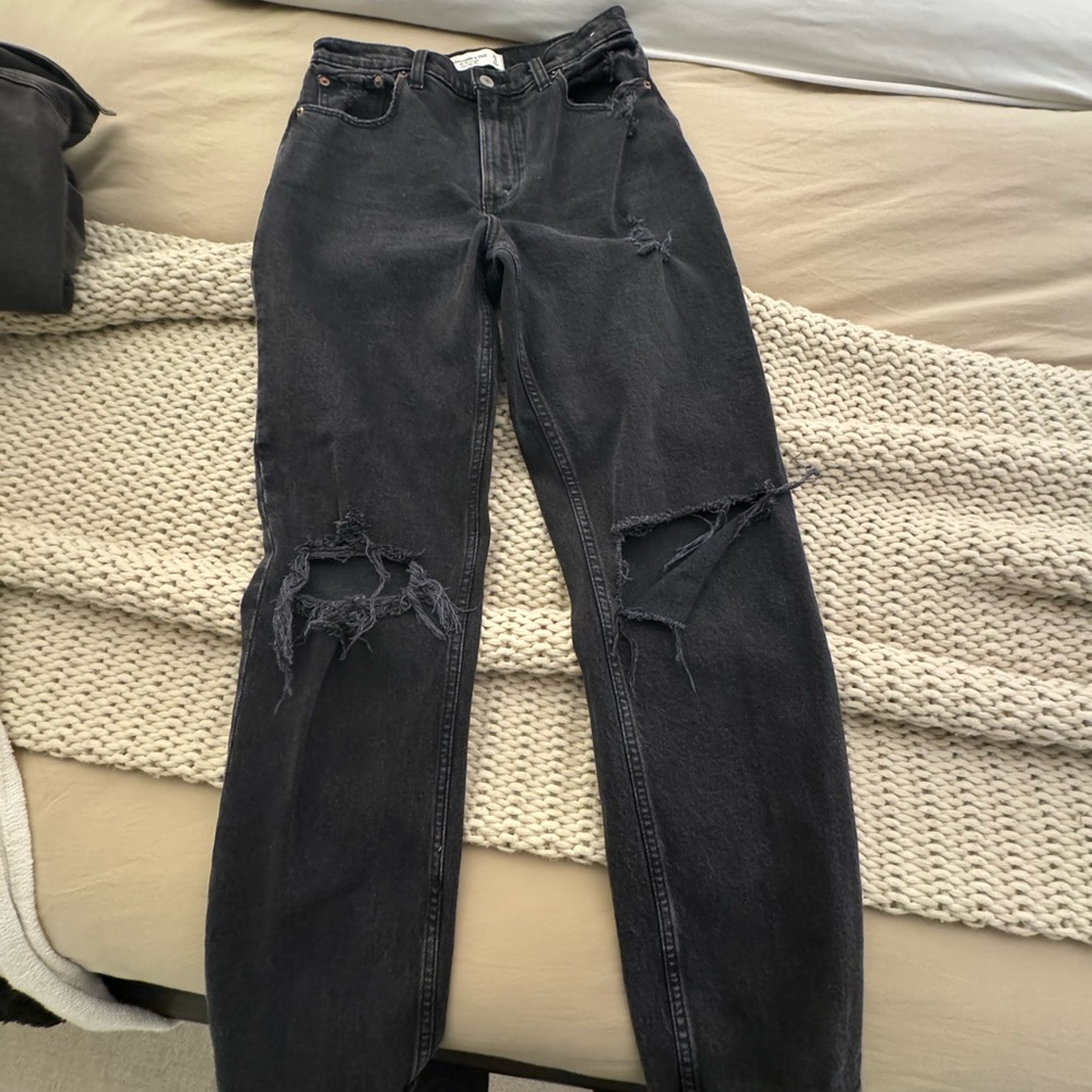 Abercrombie Distressed Black Women's Jeans